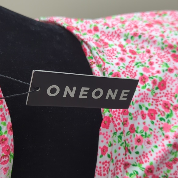 Oneone swimwear floral one piece cut out bathing suit size XL - Picture 5 of 9
